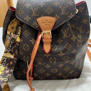 Designer Inspired bucket-style backpack